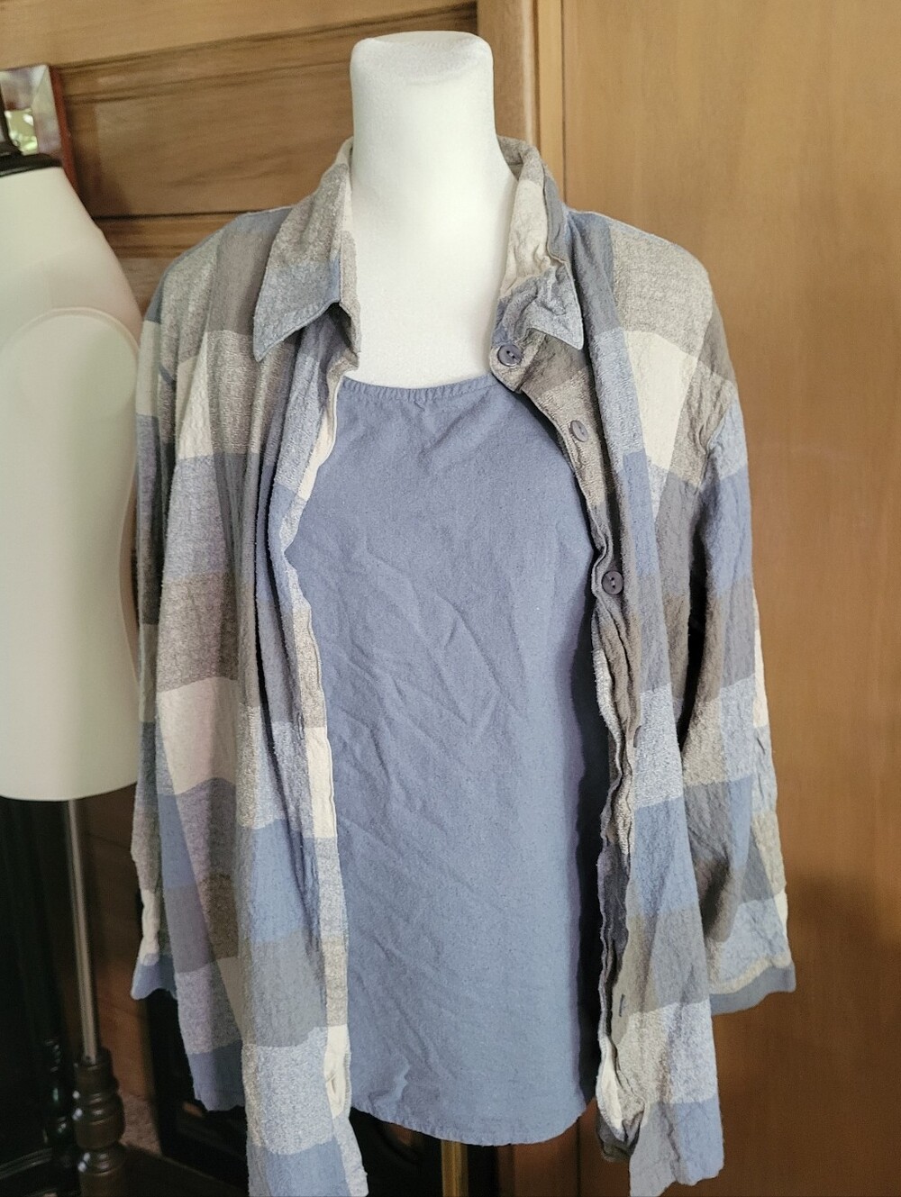 Willow Ridge Blue and Gold Label Layered Top